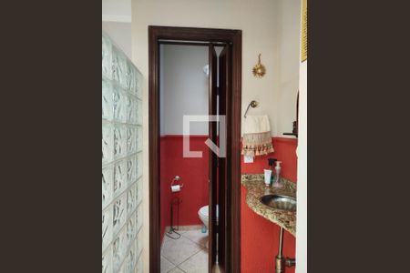 Casa para alugar com 304m², 3 quartos e 4 vagas Casa para alugar com 304m², 3 quartos e 4 vagasLavabo