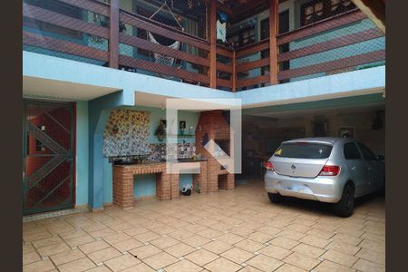 Casa para alugar com 304m², 3 quartos e 4 vagas Casa para alugar com 304m², 3 quartos e 4 vagasQuintal/Área Gourmet