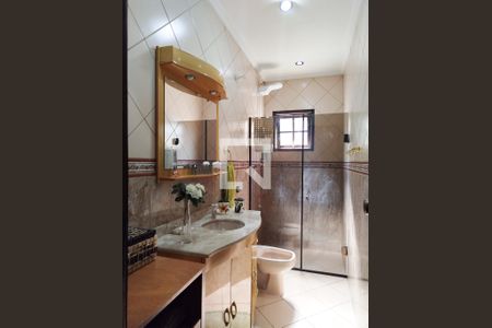 Casa para alugar com 304m², 3 quartos e 4 vagas Casa para alugar com 304m², 3 quartos e 4 vagasBanheiro da Suíte 3