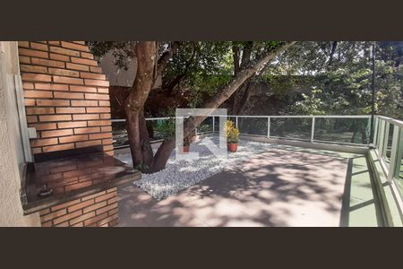Apartamento à venda com 70m², 2 quartos e 1 vaga Apartamento à venda com 70m², 2 quartos e 1 vagaÁrea comum - Salão de festas