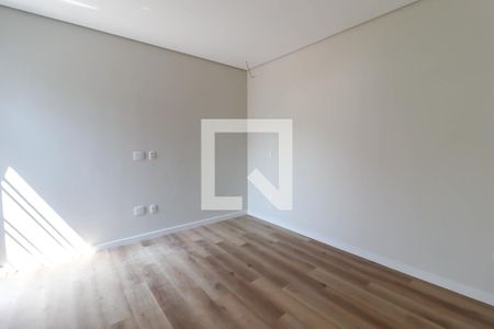Casa de condomínio à venda com 212m², 3 quartos e 4 vagas Casa de condomínio à venda com 212m², 3 quartos e 4 vagasSuíte 2