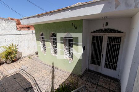 Casa à venda com 150m², 4 quartos e sem vagaQuintal