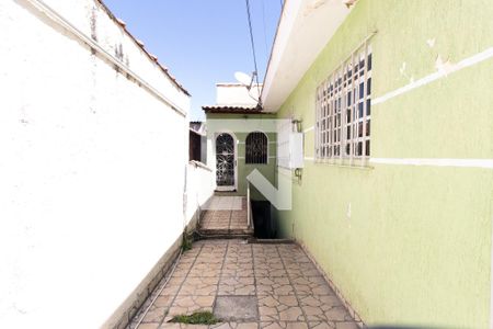 Casa à venda com 150m², 4 quartos e sem vagaQuintal
