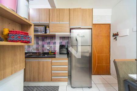 Apartamento à venda com 84m², 2 quartos e 1 vaga Apartamento à venda com 84m², 2 quartos e 1 vagaCozinha