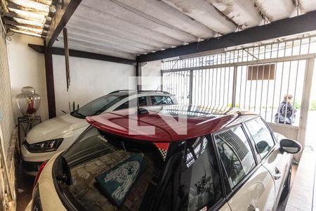 Casa à venda com 180m², 2 quartos e 2 vagas Casa à venda com 180m², 2 quartos e 2 vagasGaragem