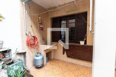 Casa à venda com 180m², 2 quartos e 2 vagas Casa à venda com 180m², 2 quartos e 2 vagasÁrea de serviço