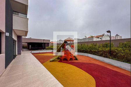 Apartamento à venda com 125m², 3 quartos e 3 vagas Apartamento à venda com 125m², 3 quartos e 3 vagasÁrea comum - Playground