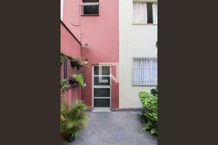 Apartamento à venda com 85m², 3 quartos e 1 vaga Apartamento à venda com 85m², 3 quartos e 1 vagaEntrada