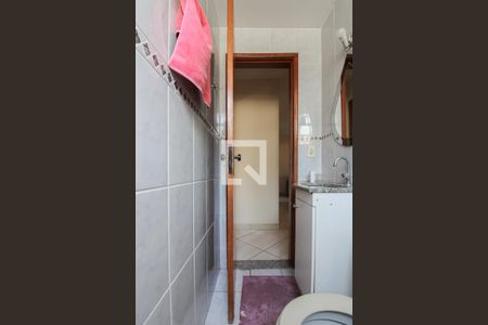 Apartamento à venda com 85m², 3 quartos e 1 vaga Apartamento à venda com 85m², 3 quartos e 1 vagaBanheiro Social
