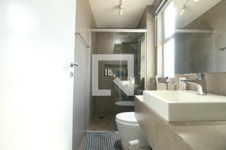 Apartamento à venda com 150m², 4 quartos e 3 vagasBanheiro 1