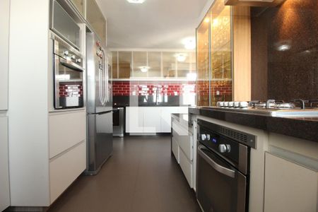 Apartamento à venda com 150m², 4 quartos e 3 vagasCozinha