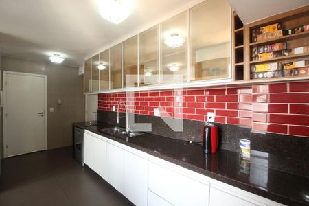 Apartamento à venda com 150m², 4 quartos e 3 vagasCozinha
