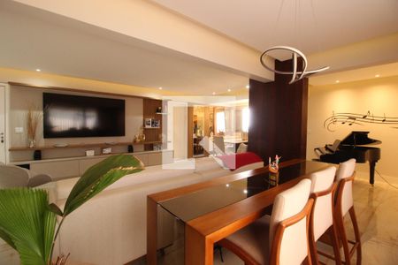 Apartamento à venda com 150m², 4 quartos e 3 vagasVaranda/Sala