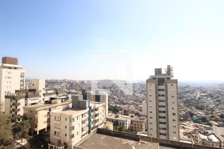 Apartamento à venda com 150m², 4 quartos e 3 vagasVista