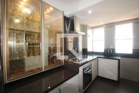 Apartamento à venda com 150m², 4 quartos e 3 vagasCozinha