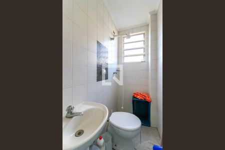 Apartamento à venda com 100m², 3 quartos e 1 vaga Apartamento à venda com 100m², 3 quartos e 1 vagaBanheiro de Serviço