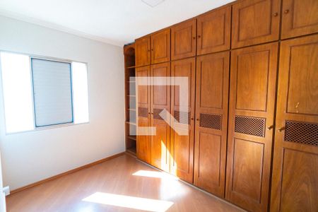 Quarto 1 de apartamento para alugar com 2 quartos, 54m² em Vila Mascote, São Paulo