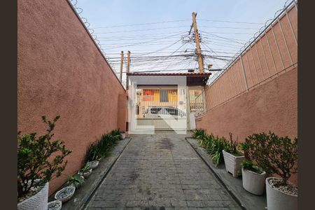 Casa à venda com 131m², 4 quartos e 4 vagas Casa à venda com 131m², 4 quartos e 4 vagasGaragem