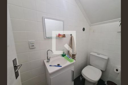 Casa à venda com 131m², 4 quartos e 4 vagas Casa à venda com 131m², 4 quartos e 4 vagasLavabo