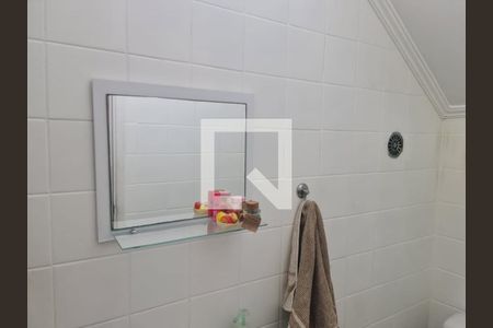 Casa à venda com 131m², 4 quartos e 4 vagas Casa à venda com 131m², 4 quartos e 4 vagasLavabo