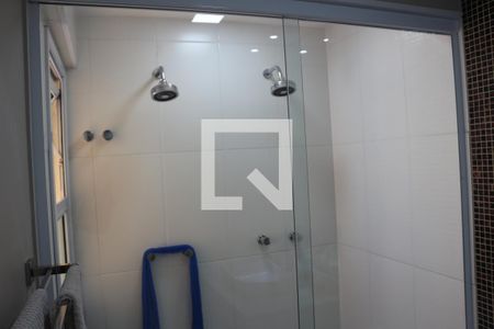 Apartamento à venda com 124m², 2 quartos e 3 vagasBanheiro da Suíte 1