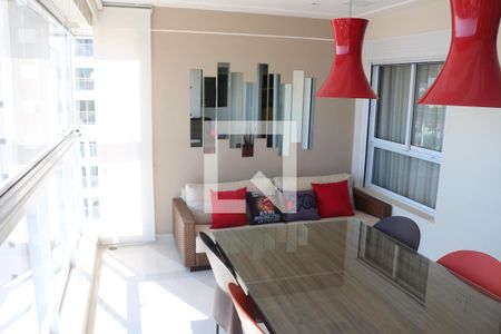 Apartamento à venda com 124m², 2 quartos e 3 vagasVaranda