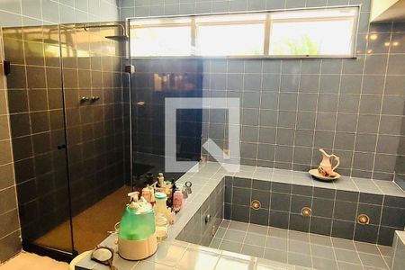 Casa à venda com 603m², 3 quartos e 4 vagas