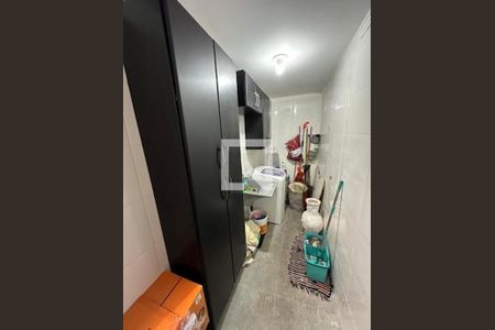Casa à venda com 138m², 2 quartos e 2 vagas