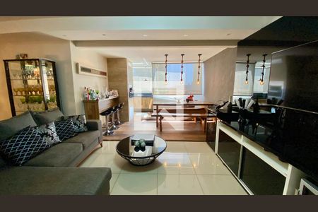 Apartamento à venda com 120m², 4 quartos e 2 vagasSala