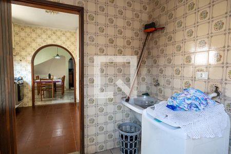 Casa à venda com 165m², 3 quartos e 3 vagasÁrea de Serviço