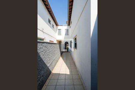 Casa à venda com 165m², 3 quartos e 3 vagasCorredor
