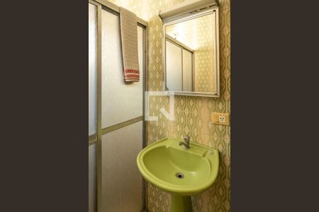 Casa à venda com 165m², 3 quartos e 3 vagasBanheiro 2