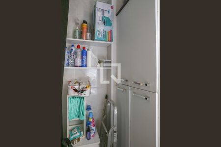 Apartamento à venda com 66m², 2 quartos e sem vaga Apartamento à venda com 66m², 2 quartos e sem vagaCozinha e Área de Serviço