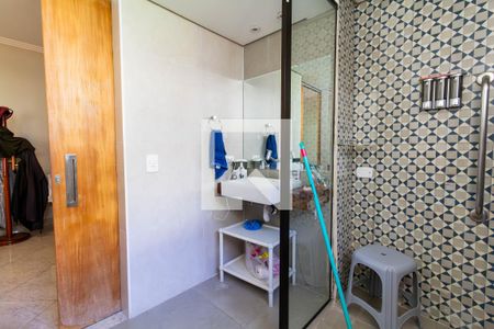 Casa à venda com 390m², 6 quartos e 8 vagas Casa à venda com 390m², 6 quartos e 8 vagasBanheiro da Suíte 1