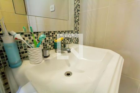 Casa à venda com 390m², 6 quartos e 8 vagas Casa à venda com 390m², 6 quartos e 8 vagasBanheiro da Suíte 2