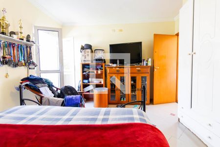 Casa à venda com 390m², 6 quartos e 8 vagas Casa à venda com 390m², 6 quartos e 8 vagasQuarto 4