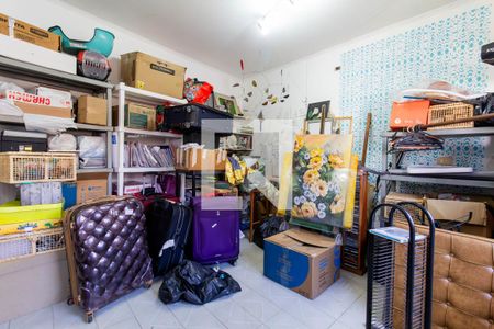 Casa à venda com 390m², 6 quartos e 8 vagas Casa à venda com 390m², 6 quartos e 8 vagasQuarto de Serviço