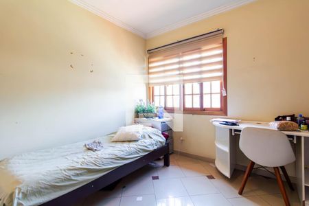 Casa à venda com 390m², 6 quartos e 8 vagas Casa à venda com 390m², 6 quartos e 8 vagasQuarto 5