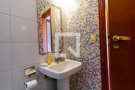 Casa à venda com 390m², 6 quartos e 8 vagas Casa à venda com 390m², 6 quartos e 8 vagasBanheiro 4