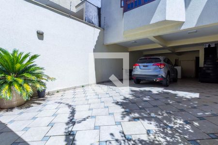 Casa à venda com 390m², 6 quartos e 8 vagas Casa à venda com 390m², 6 quartos e 8 vagasGaragem 1