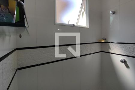 Casa à venda com 180m², 3 quartos e 2 vagasBanheiro Social