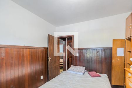 Quarto 1 de casa para alugar com 3 quartos, 74m² em Guarujá, Porto Alegre