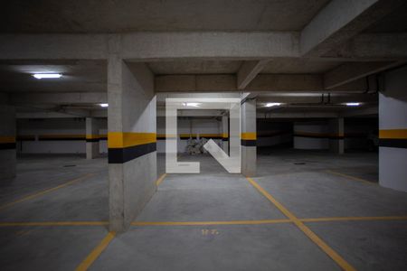 Apartamento à venda com 100m², 2 quartos e 2 vagas Apartamento à venda com 100m², 2 quartos e 2 vagasGaragem