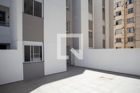 Apartamento à venda com 100m², 2 quartos e 2 vagas Apartamento à venda com 100m², 2 quartos e 2 vagasÁrea externa