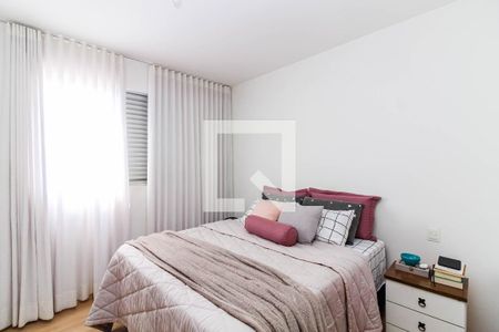 Apartamento à venda com 90m², 3 quartos e 3 vagasQuarto 3