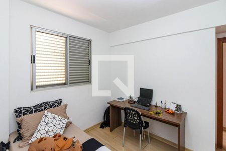 Apartamento à venda com 90m², 3 quartos e 3 vagasQuarto 2