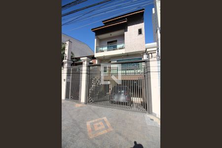 Casa à venda com 278m², 3 quartos e 4 vagasFachada