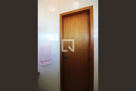 Casa à venda com 278m², 3 quartos e 4 vagasSuíte 1 Banheiro