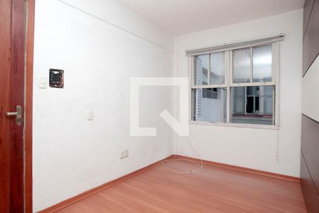 Sala de kitnet/studio para alugar com 1 quarto, 42m² em Centro Histórico, Porto Alegre