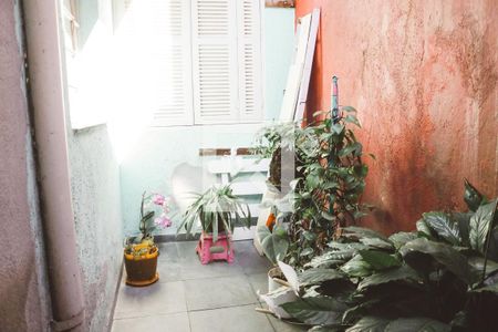 Casa à venda com 374m², 6 quartos e 5 vagas Casa à venda com 374m², 6 quartos e 5 vagasÁrea de Serviço